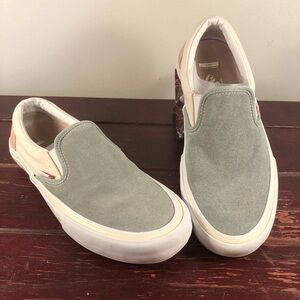 Van's Men's Vintage Vakko Leather Slip-on Shoes Green/Pink/Yellow/White Size 7